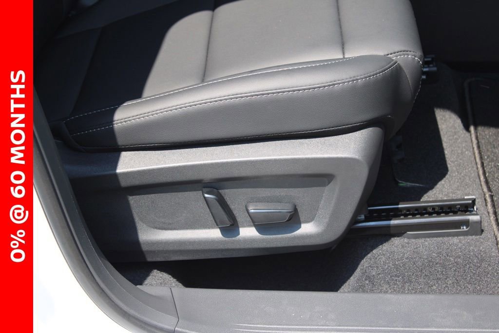 New 2025 Nissan Murano SL image 15