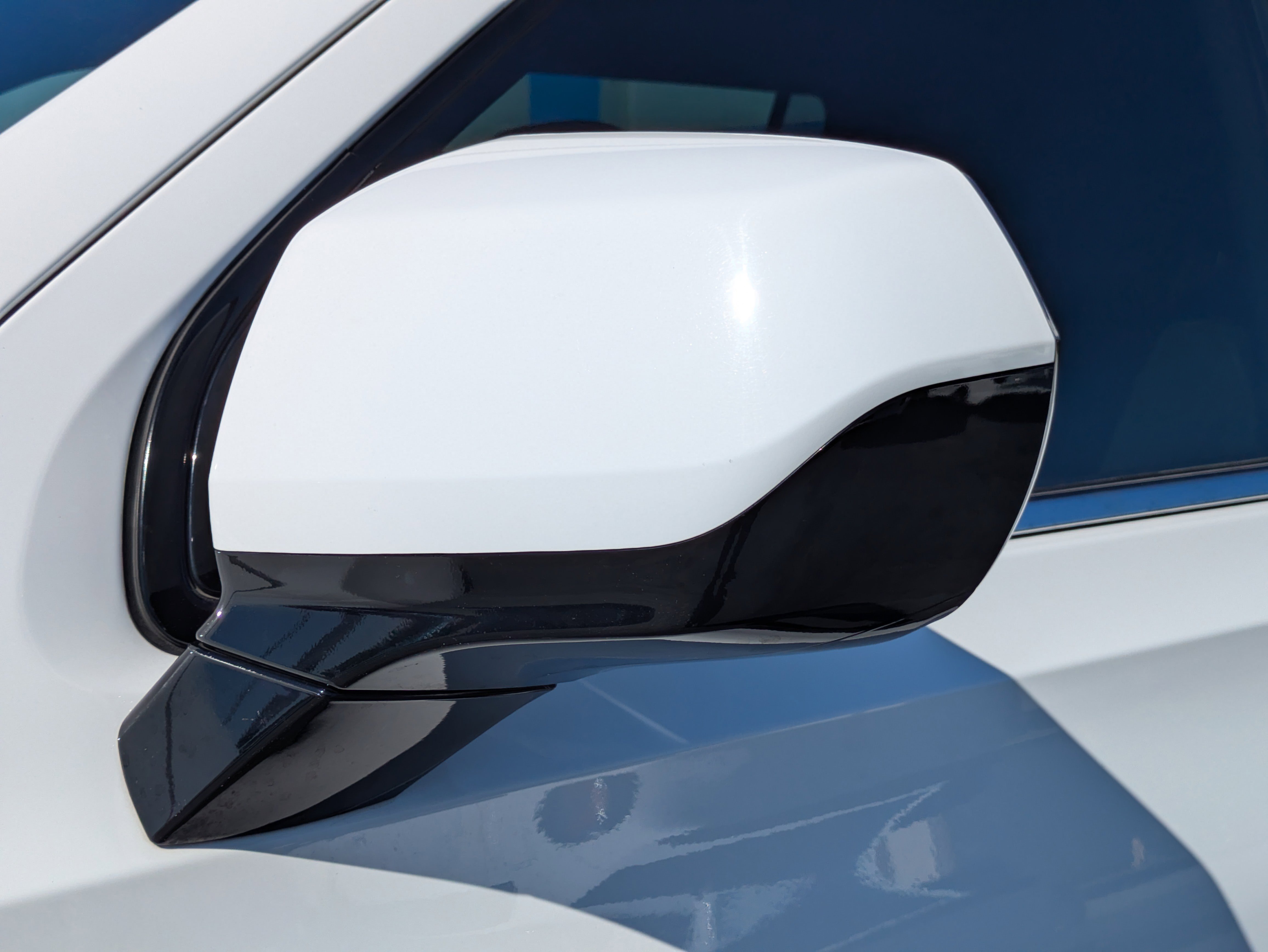 Used 2023 Chevrolet Suburban LS image 32