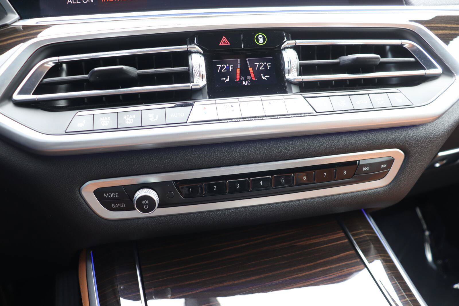 Used 2023 BMW X5 xDrive40i AWD/4WD image 37