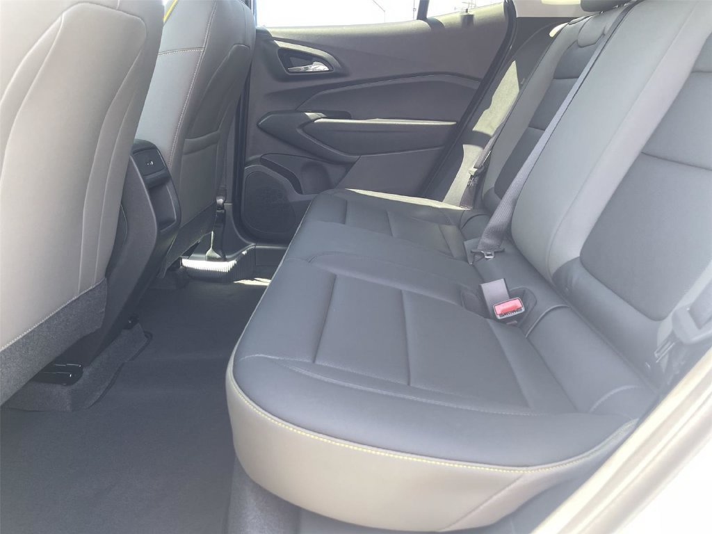 New 2026 Chevrolet Trax ACTIV w/ Driver Confidence Package FWD image 13