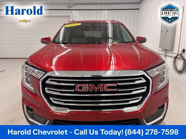 Used 2022 GMC Terrain SLT FWD image 2