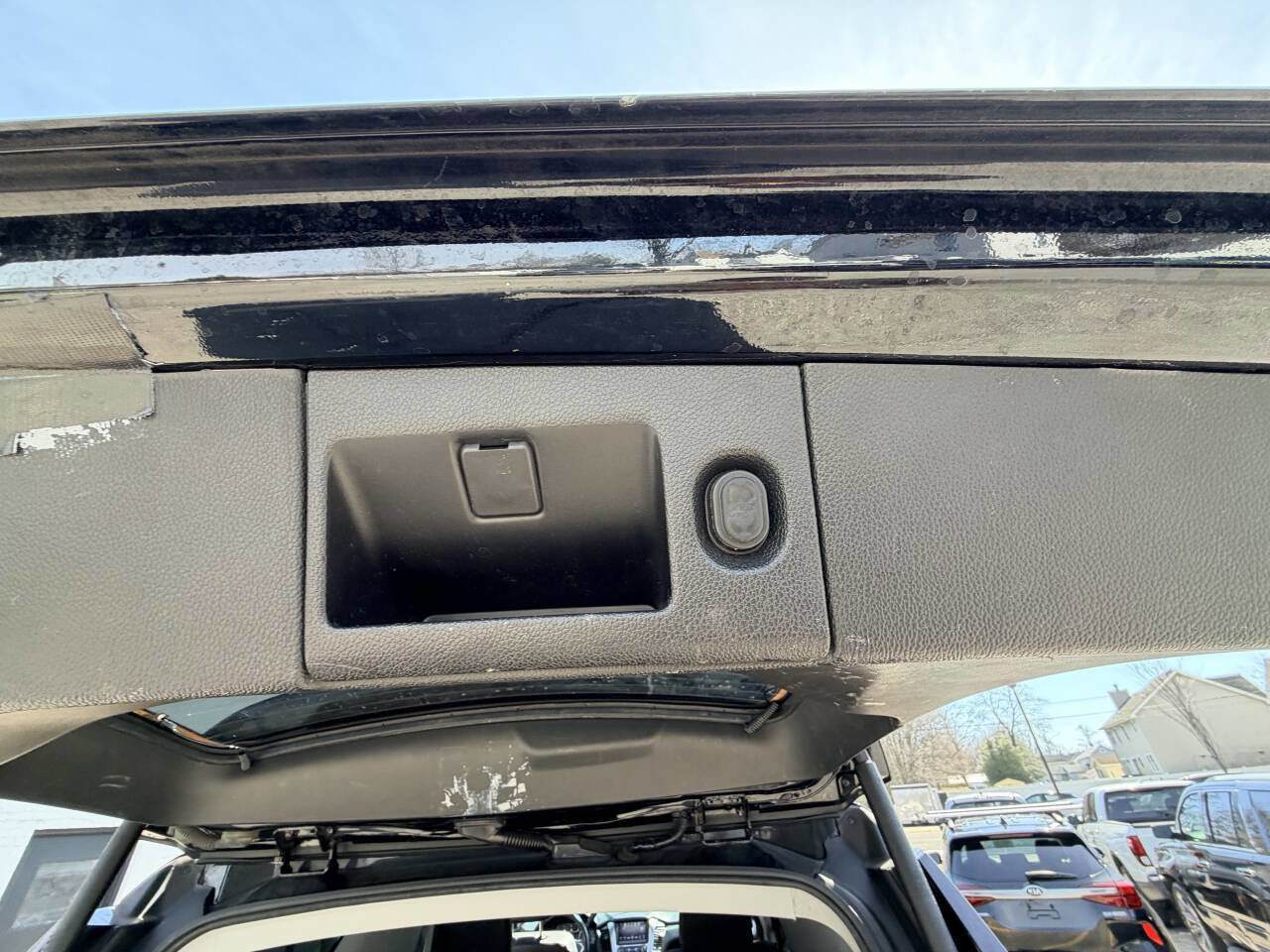 Used 2016 Chevrolet Suburban LT image 61