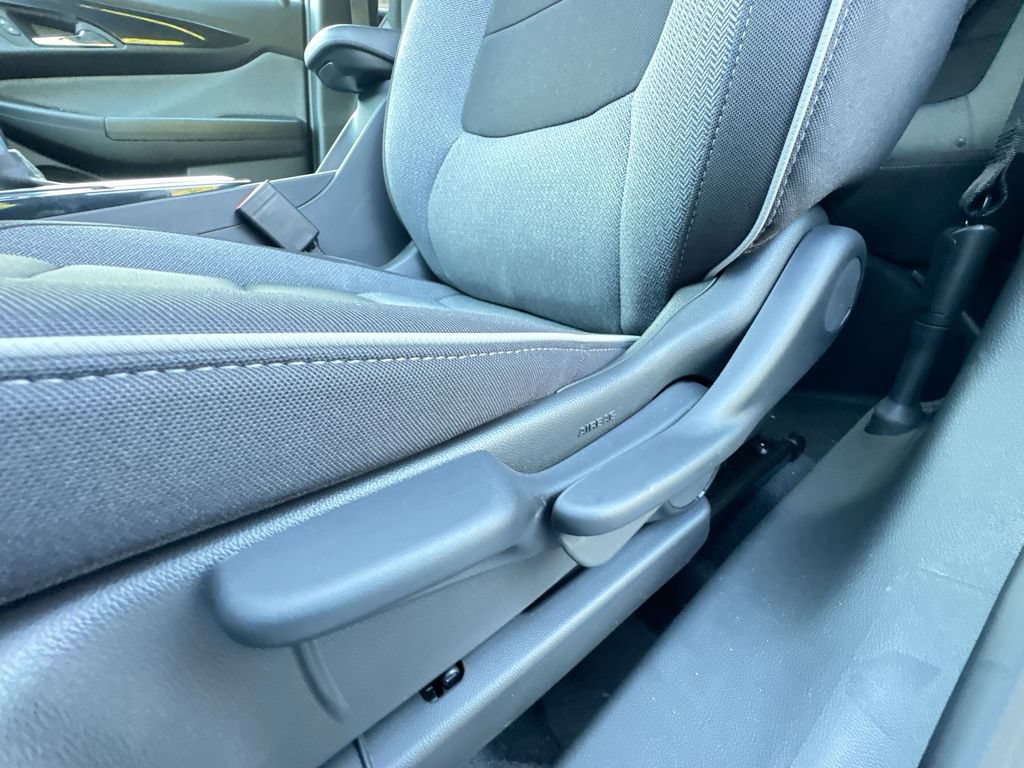 New 2026 Chevrolet TrailBlazer LT w/ LT Cold Weather Package FWD image 14