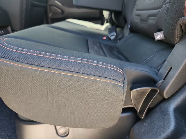 Used 2024 Nissan Frontier PRO-4X w/ Technology Package AWD/4WD image 25