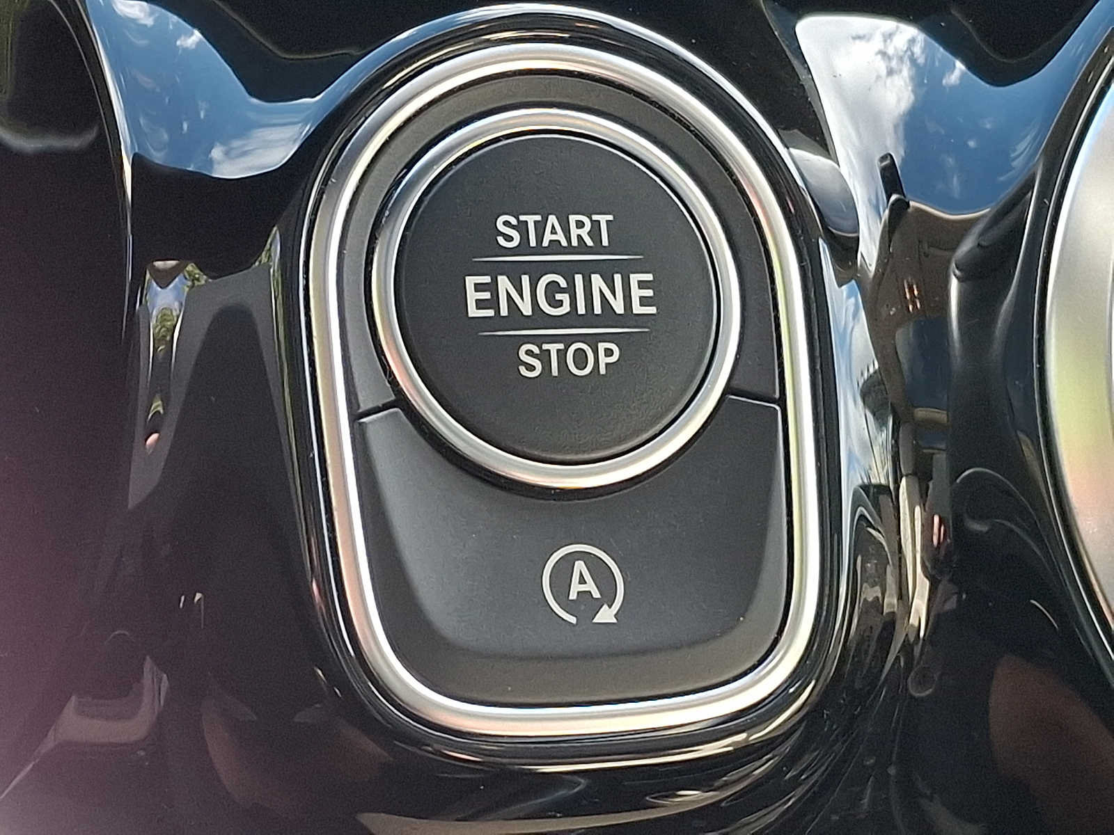 Certified 2023 Mercedes-Benz GLA 250 4MATIC image 19