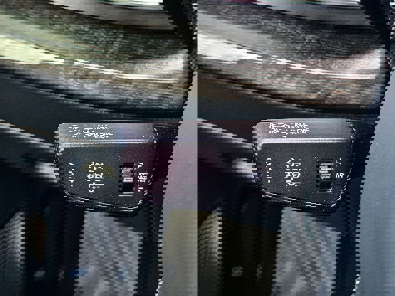 Used 2025 Audi Q7 3.0T Prestige image 26