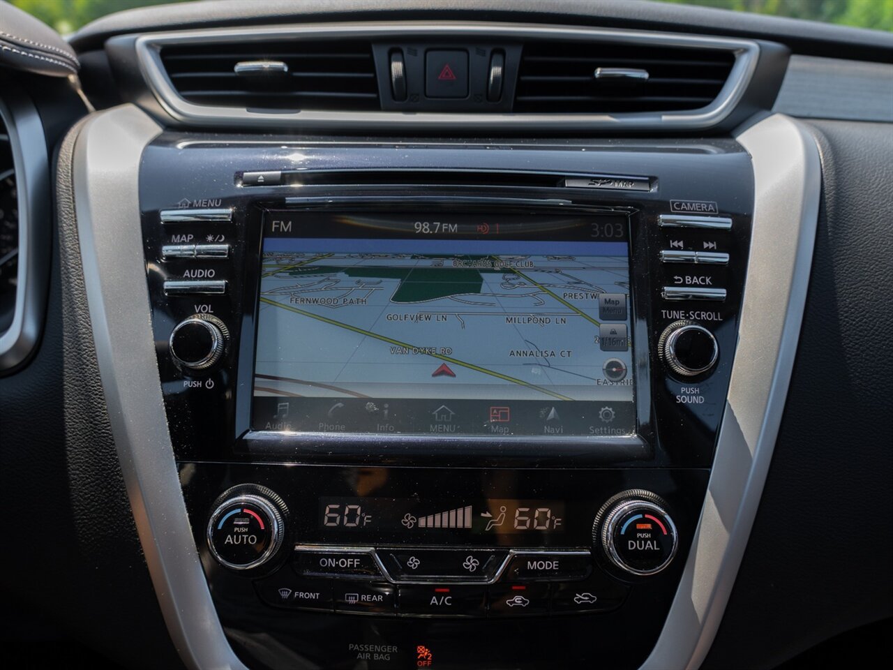 Used 2016 Nissan Murano Platinum w/ Platinum Technology Package AWD/4WD image 31