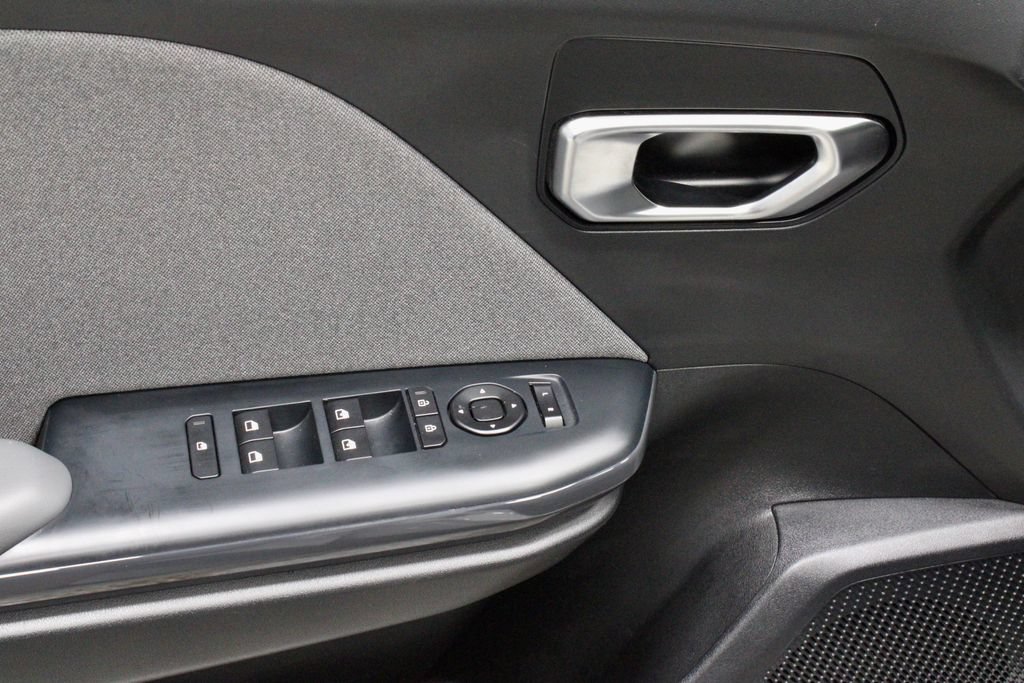 Used 2025 Kia K4 EX FWD image 22