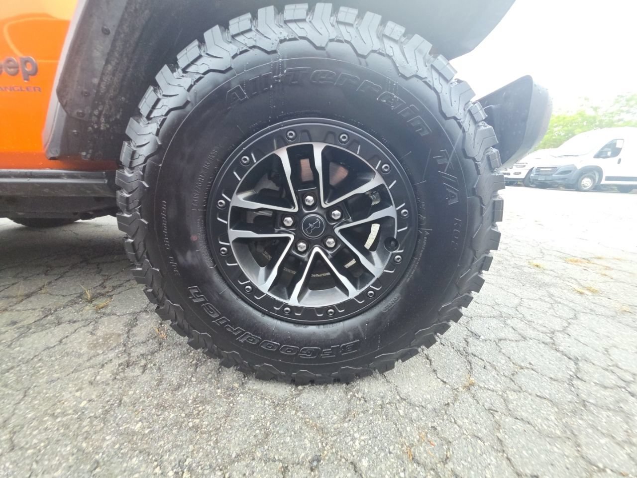 Used 2025 Jeep Wrangler Sport AWD/4WD image 28