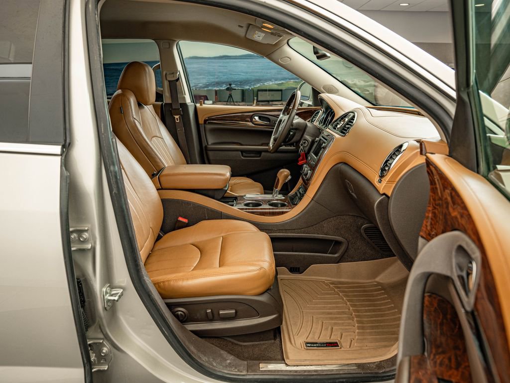 Used 2015 Buick Enclave Premium w/ Trailering Package FWD image 32