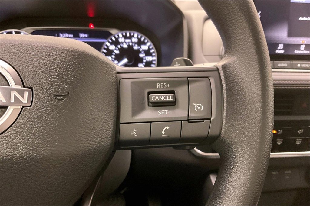 Certified 2025 Nissan Rogue S image 20