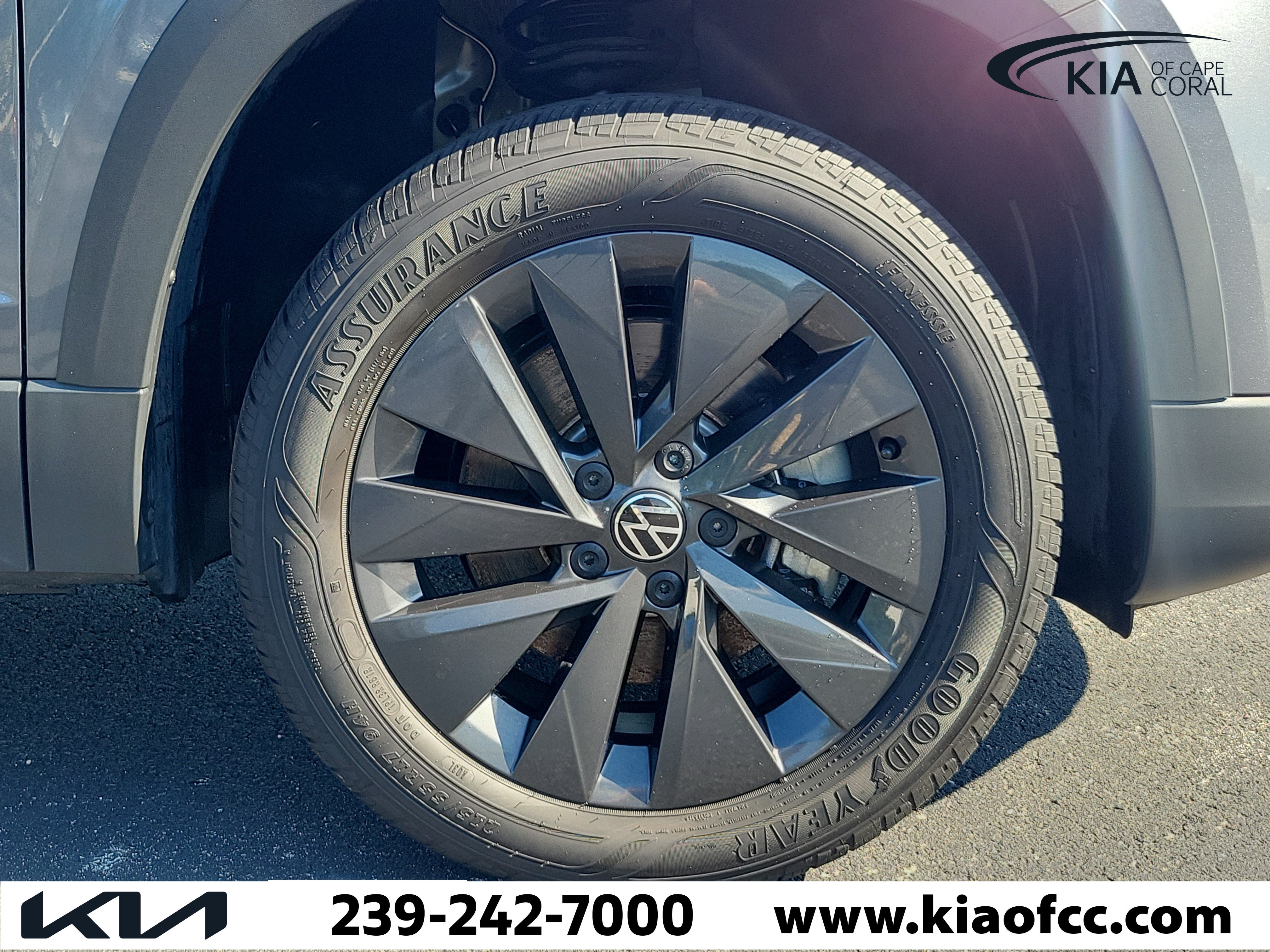 Used 2023 Volkswagen Taos S FWD image 7