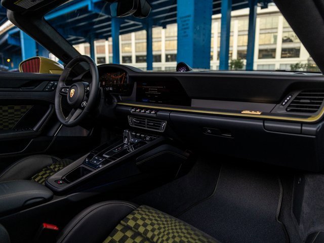 Used 2026 Porsche 911 Carrera 4 GTS image 33