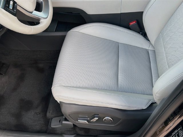 Certified 2026 Hyundai Santa Fe SEL FWD image 20
