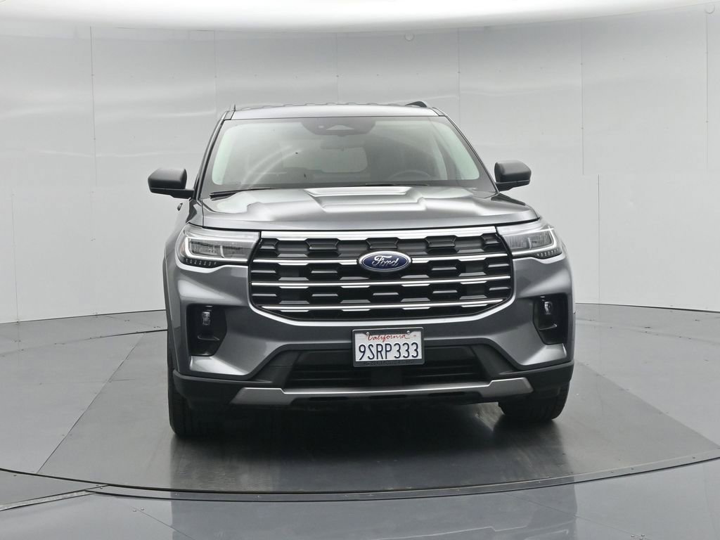 Used 2025 Ford Explorer Active w/ Active Comfort Package RWD image 58