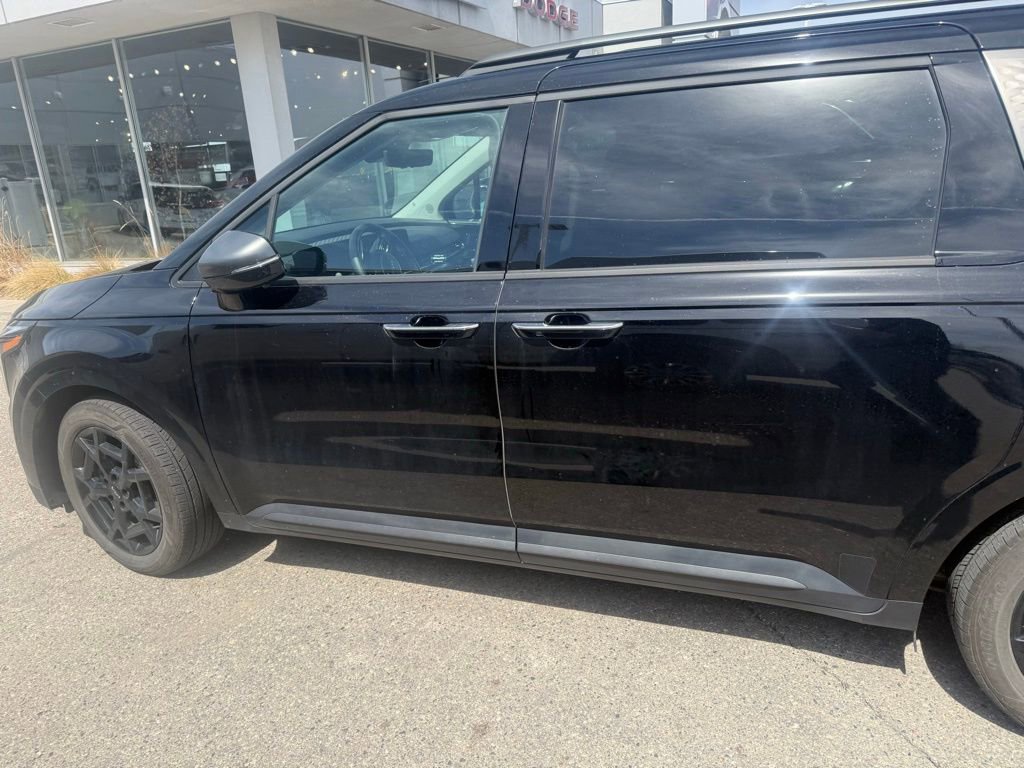 Used 2025 Kia Carnival SX Prestige FWD image 7