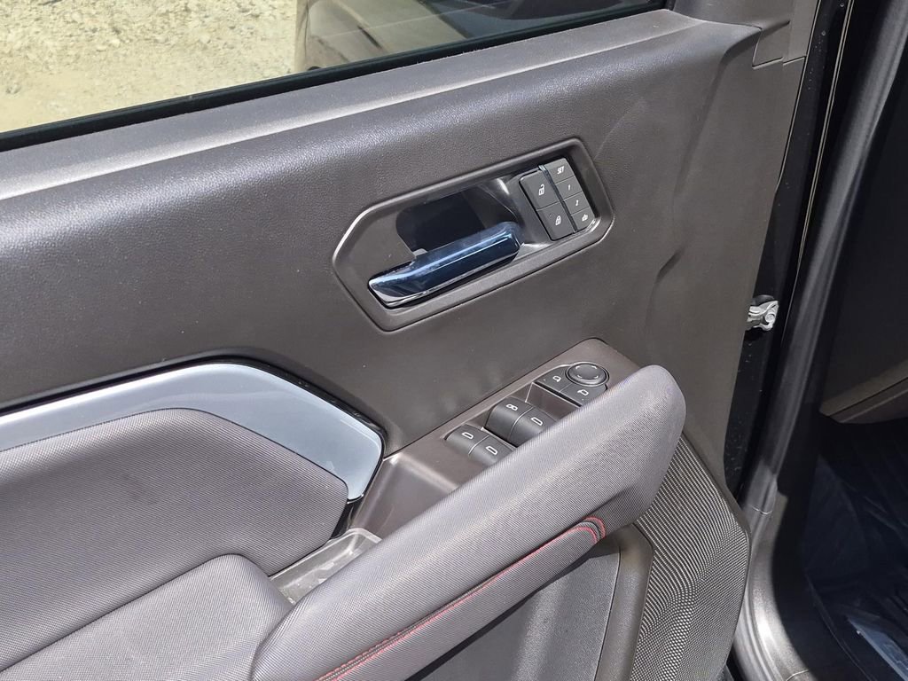 Used 2026 Chevrolet Colorado Z71 w/ Technology Package image 13