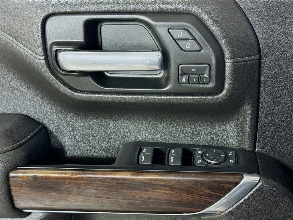 Used 2020 GMC Sierra 1500 SLT image 15