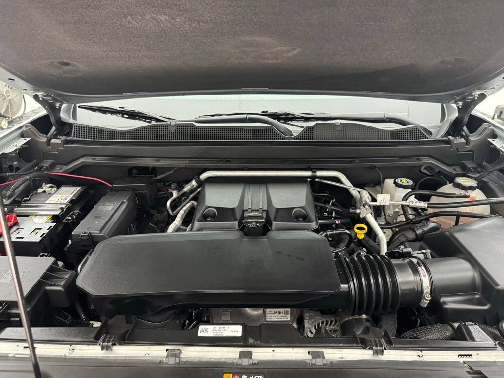 Used 2024 GMC Canyon AT4 w/ Technology Package image 14