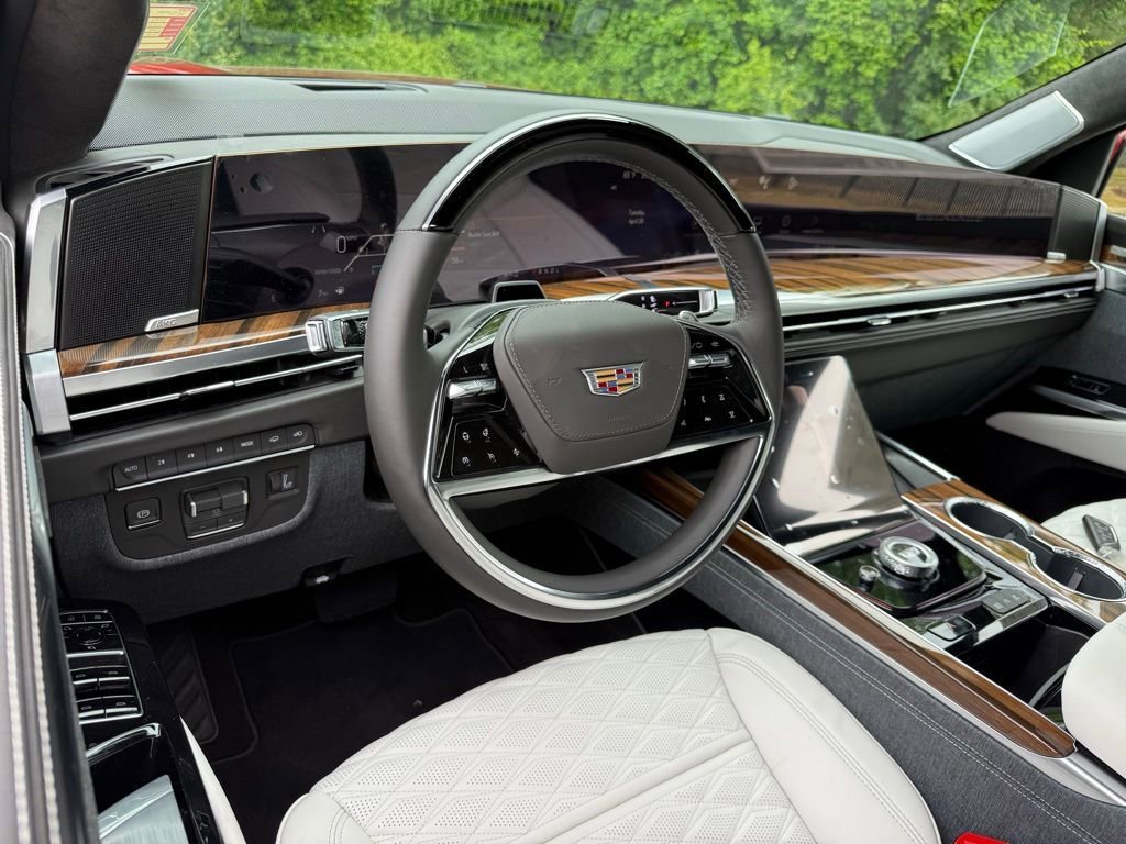 New 2026 Cadillac Escalade Platinum Sport w/ LPO, ONYX Package AWD/4WD image 3