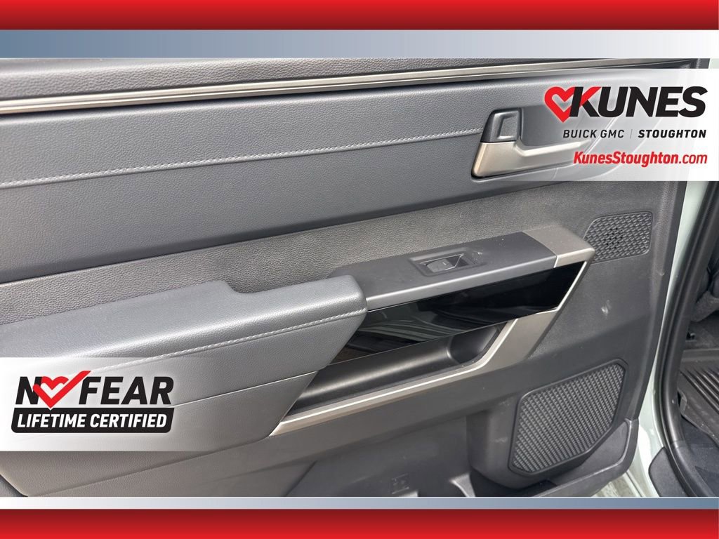 Used 2024 Toyota Tundra Limited image 33