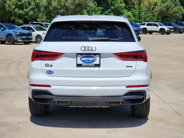 Used 2022 Audi Q3 2.0T Premium Plus w/ Premium Plus Package AWD/4WD image 6