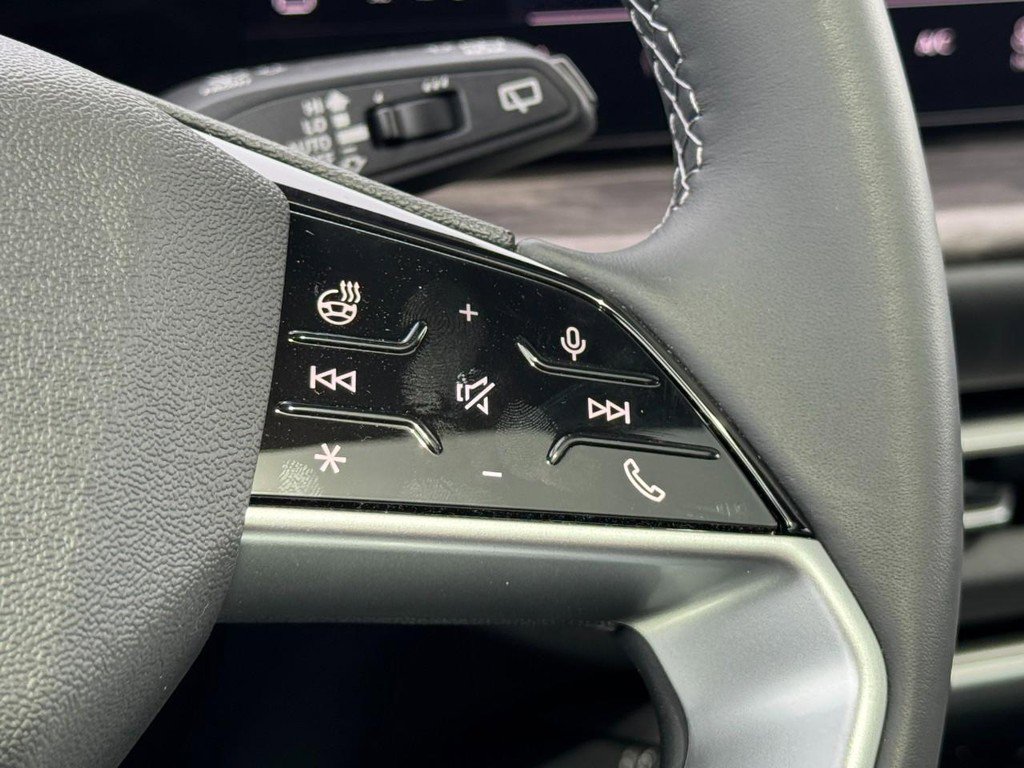 New 2025 Audi Q5 Premium Plus image 14