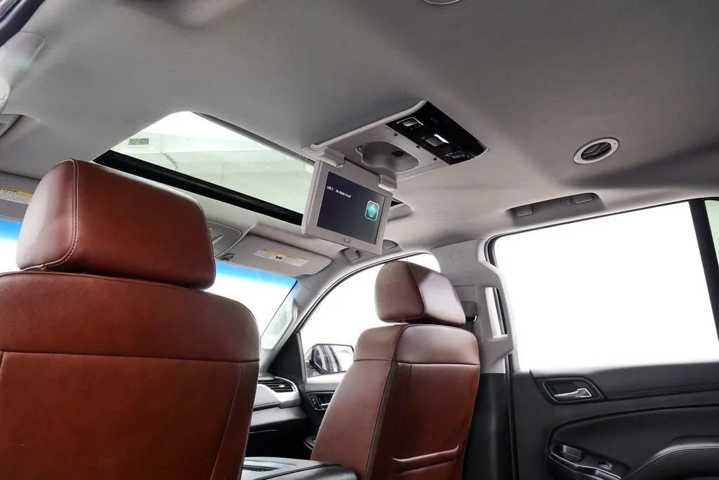Used 2020 Chevrolet Tahoe Premier w/ Premier Plus Edition AWD/4WD image 23