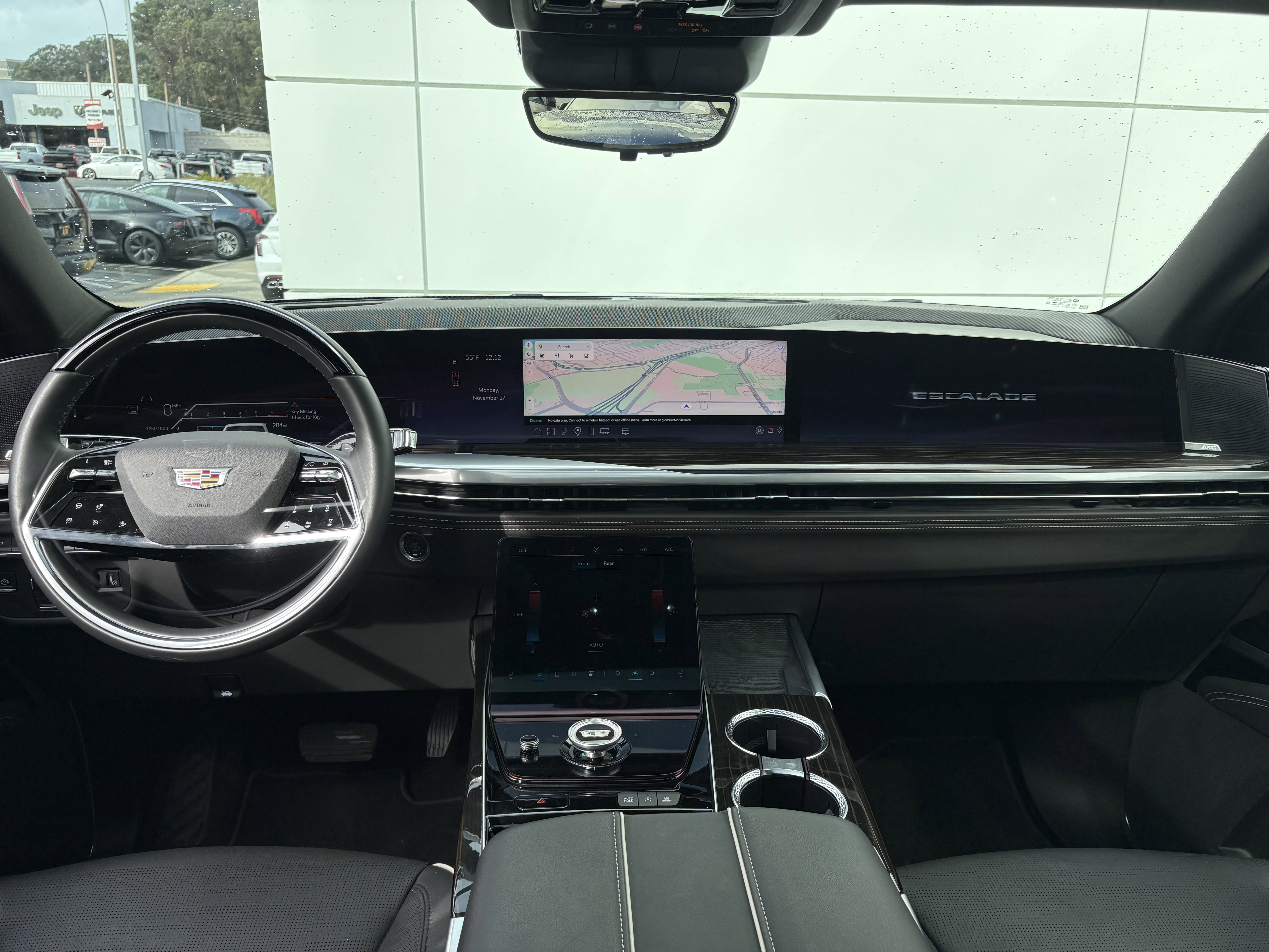 Used 2025 Cadillac Escalade Premium Luxury image 23