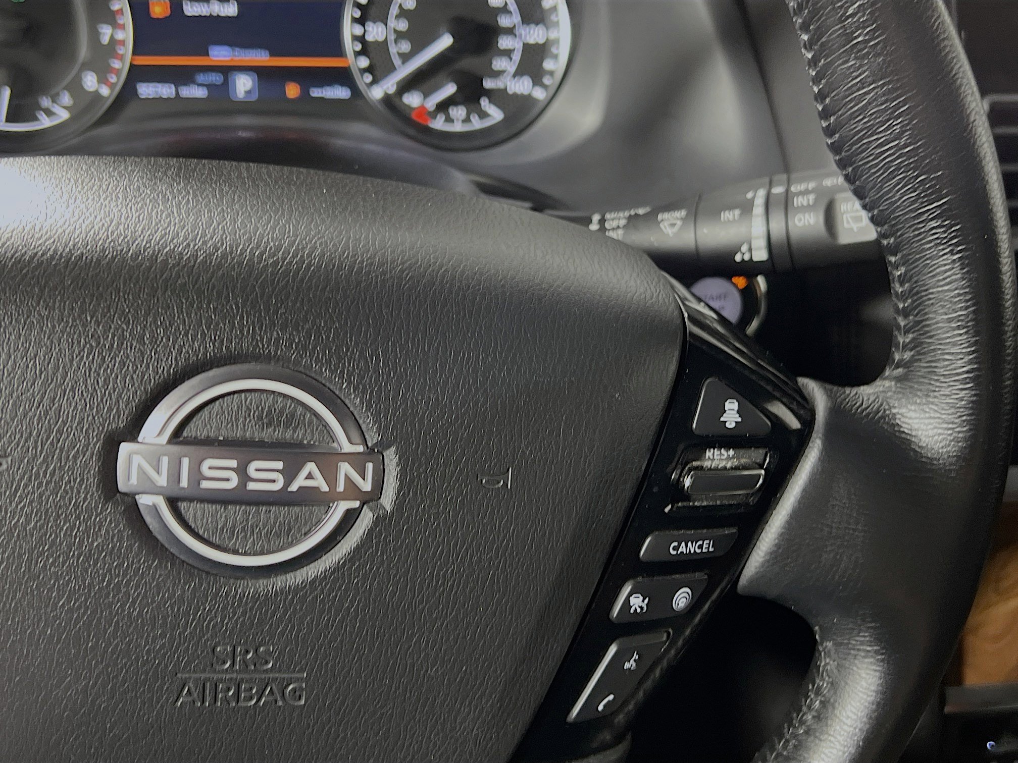 Used 2024 Nissan Armada SL image 20