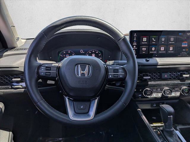 Used 2025 Honda Accord Touring image 10