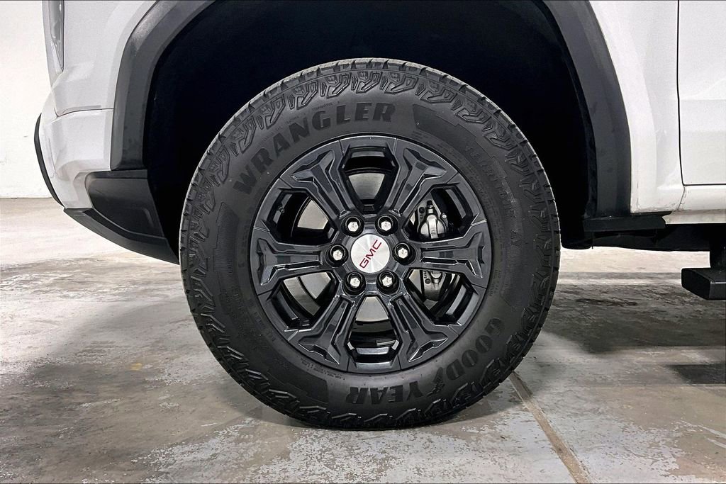Used 2023 GMC Canyon Elevation w/ Trailering Package image 11
