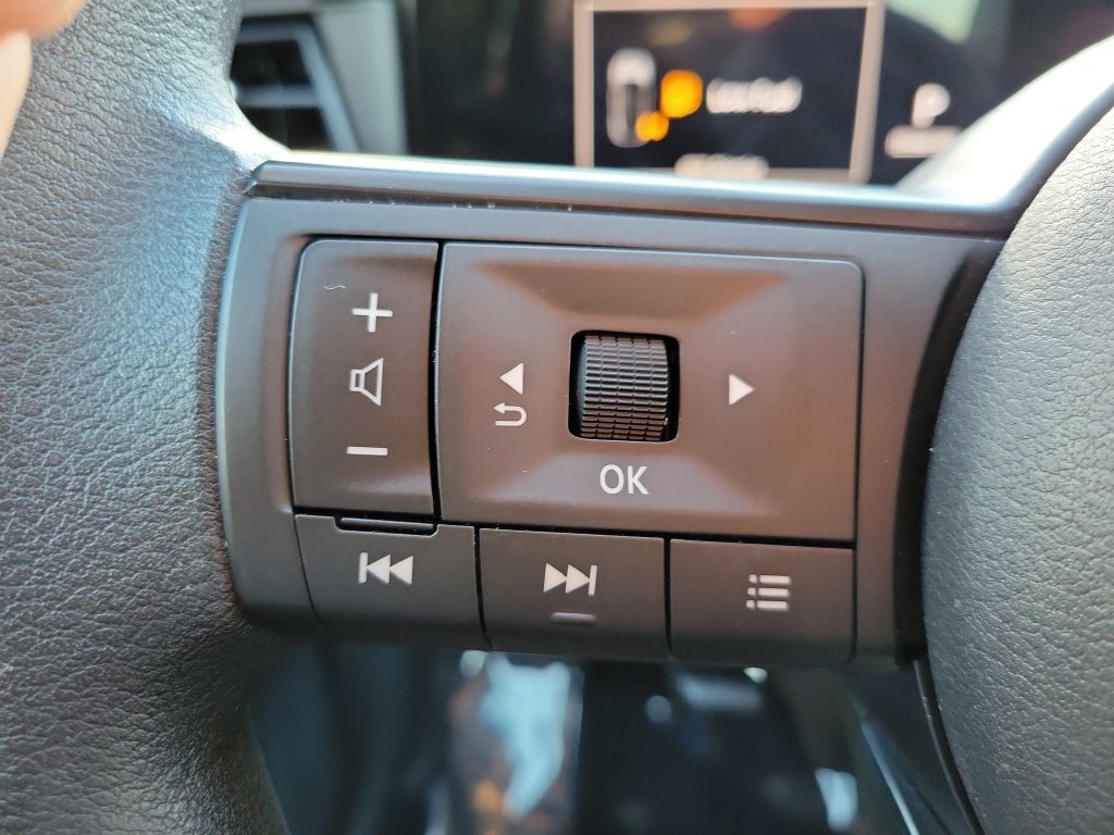 Used 2026 Nissan Kicks S FWD image 17
