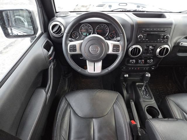 Used 2017 Jeep Wrangler Unlimited Sahara w/ Quick Order Package 24E Chief image 23