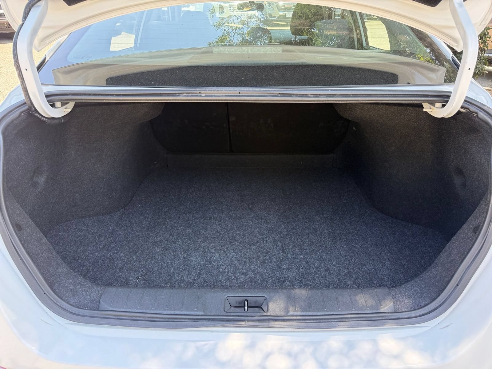 Used 2025 Nissan Sentra S FWD image 28