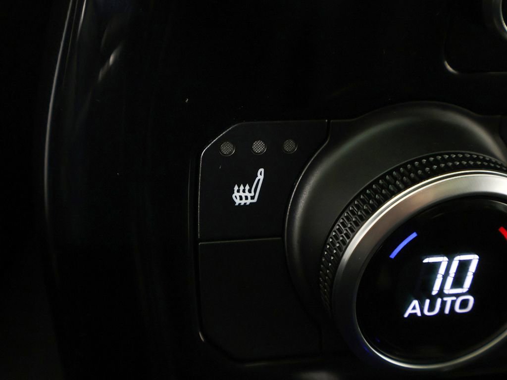 Used 2021 Toyota Highlander XLE image 55