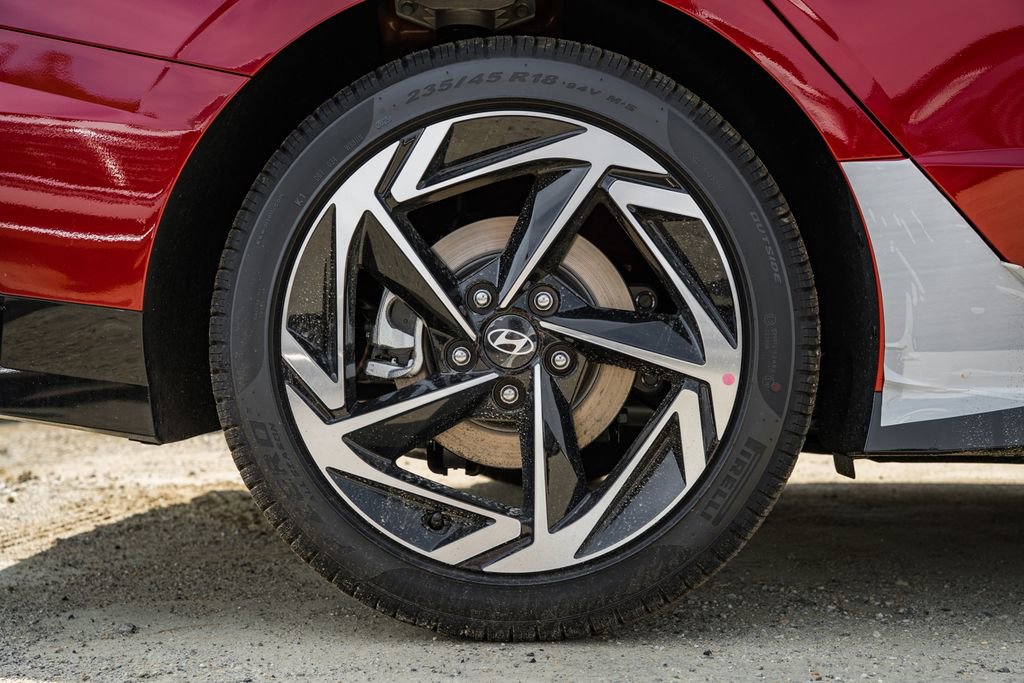 New 2026 Hyundai Sonata SEL FWD image 14