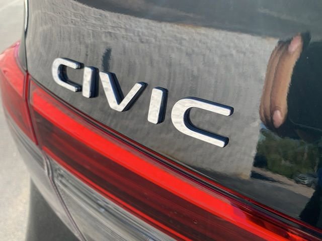 Used 2023 Honda Civic Sport image 13