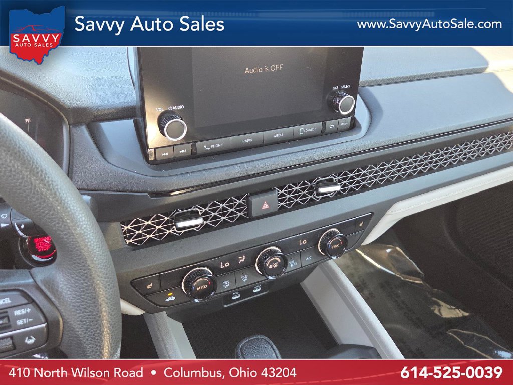 Used 2025 Honda Accord SE image 25