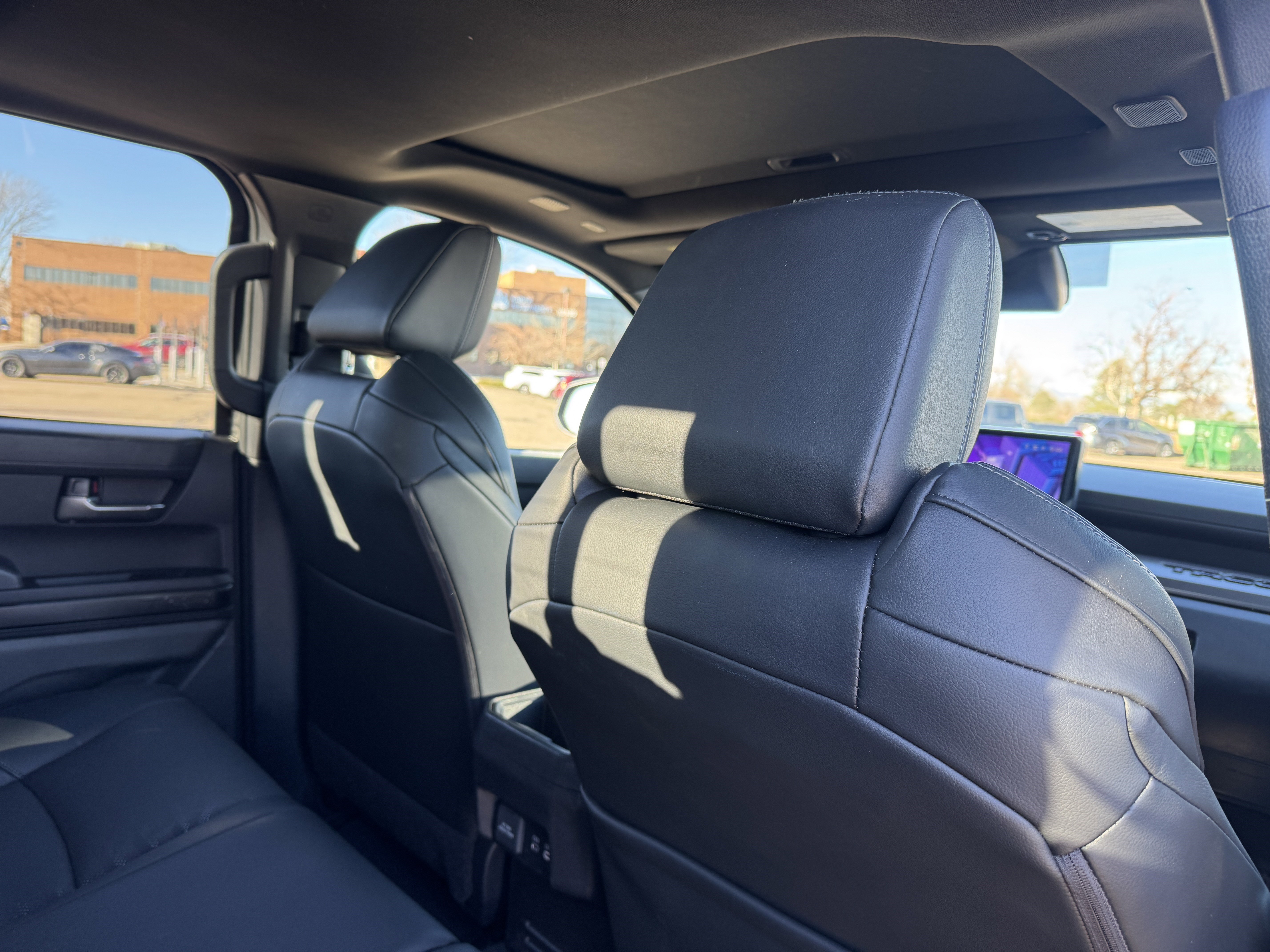 Used 2024 Toyota Tacoma TRD Off-Road image 17