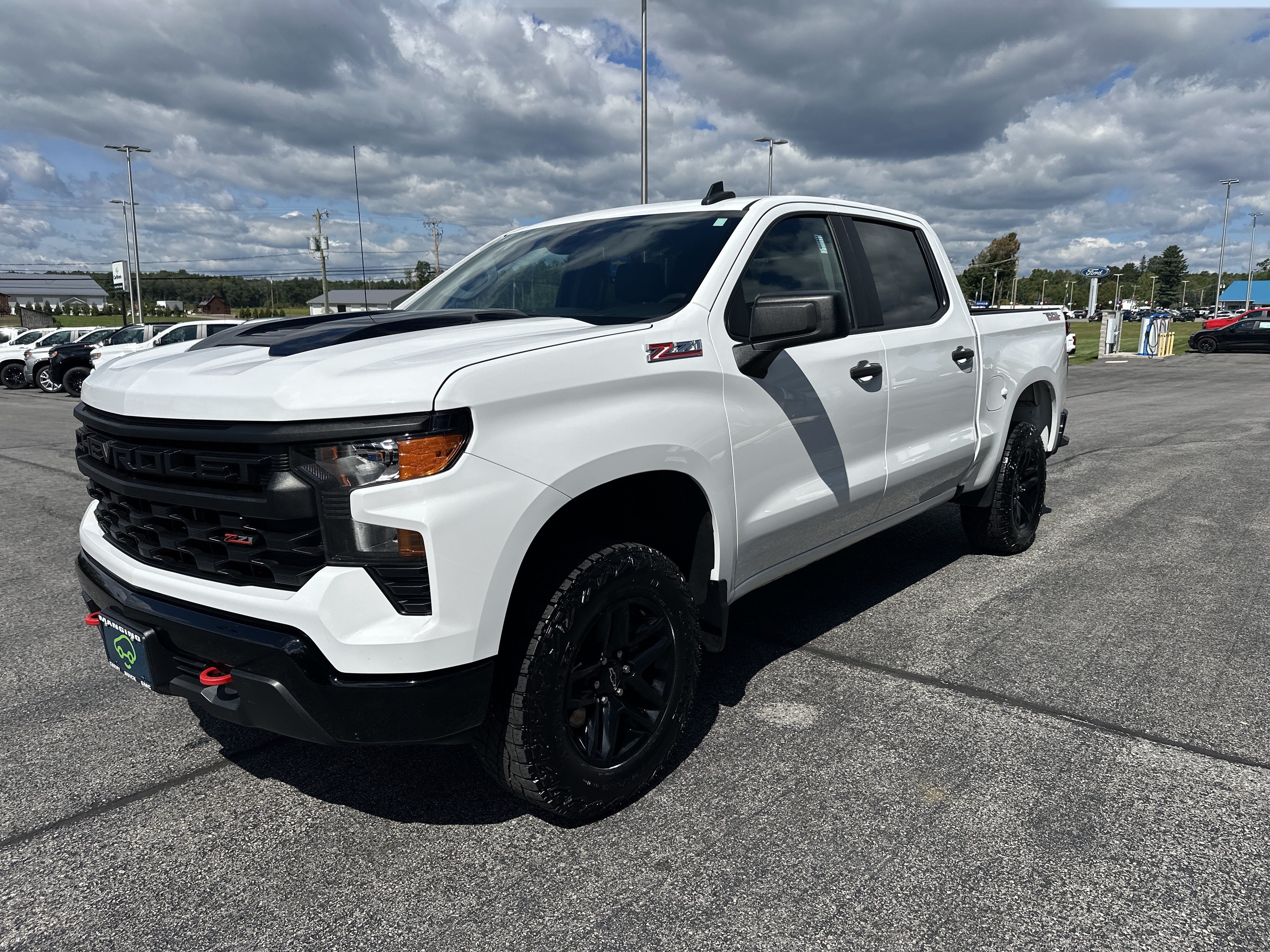 Certified 2024 Chevrolet Silverado 1500 Custom Trail Boss AWD/4WD image 3