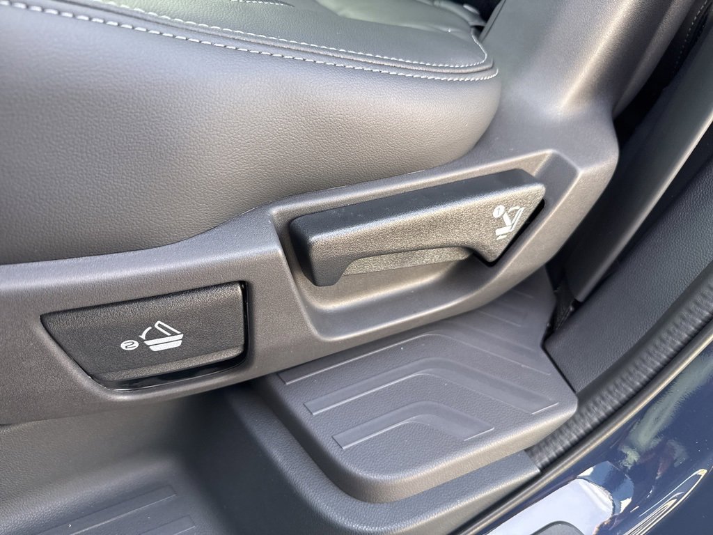 New 2025 Subaru Ascent Limited image 26