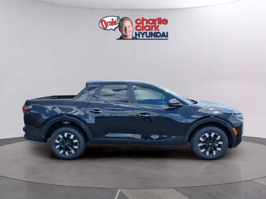 New 2027 Hyundai Santa Cruz SE FWD image 6