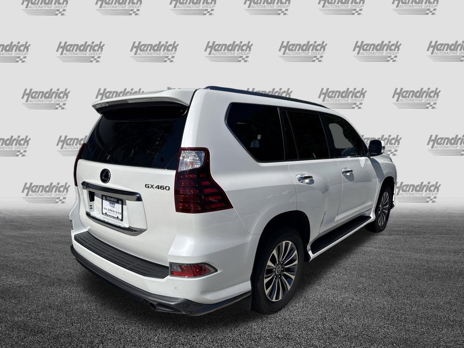 Used 2021 Lexus GX 460 Luxury w/ Sport Design Package AWD/4WD image 5