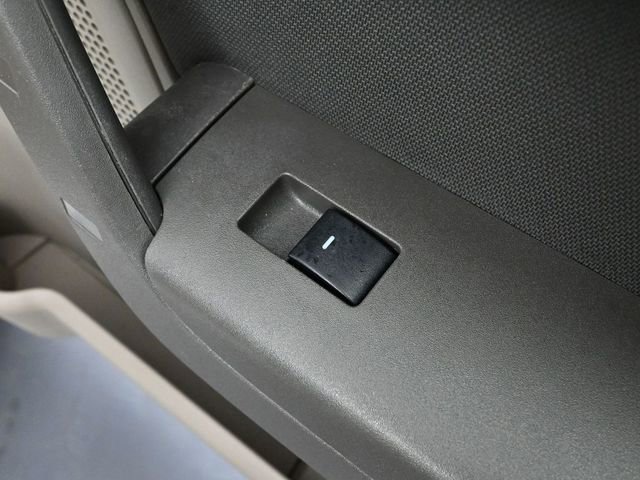 Used 2011 Ford Focus SE w/ 201A Rapid Spec Order Code FWD image 40