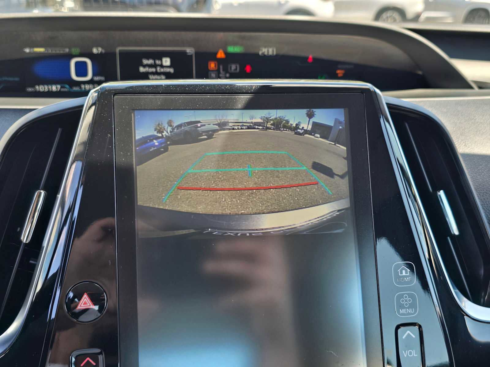 Used 2017 Toyota Prius Prime Premium image 31