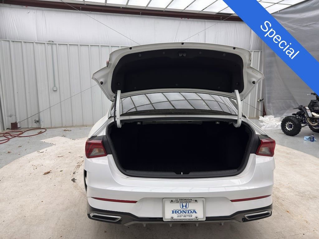 Used 2022 Kia K5 GT-Line FWD image 12