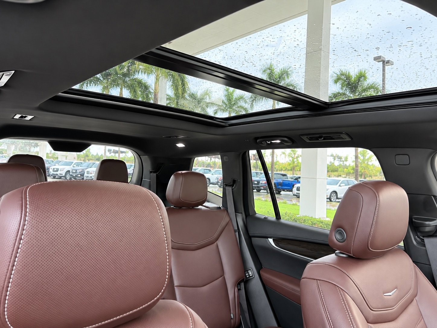 Used 2023 Cadillac XT6 Premium Luxury FWD image 12