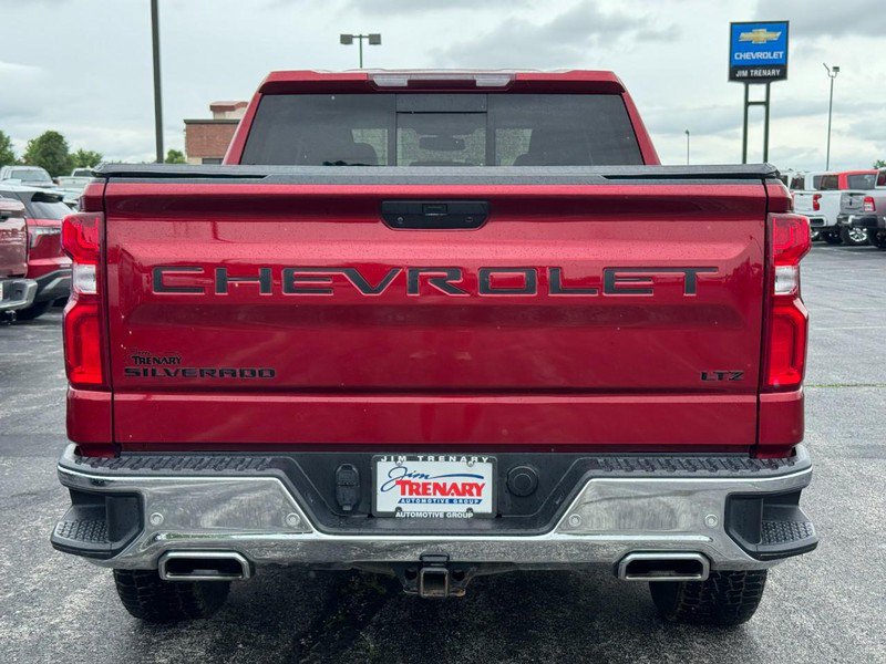 Used 2022 Chevrolet Silverado 1500 LTZ AWD/4WD image 4