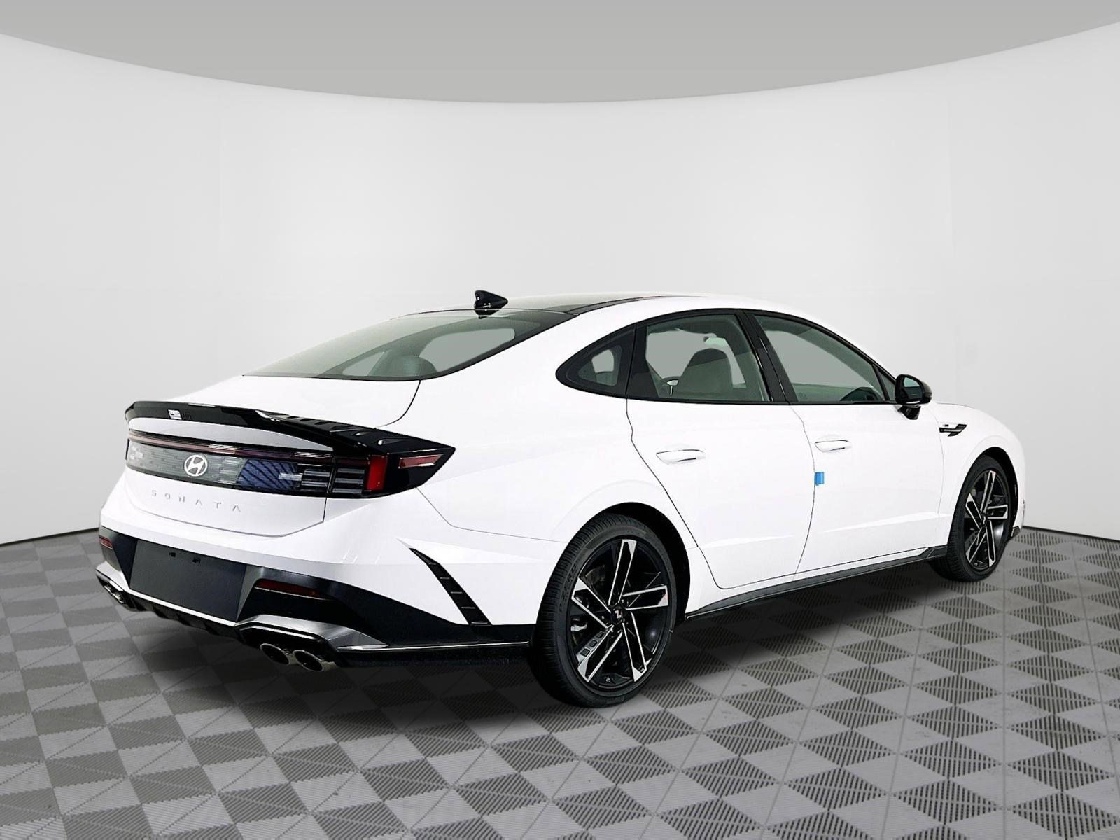 New 2026 Hyundai Sonata N Line FWD image 32
